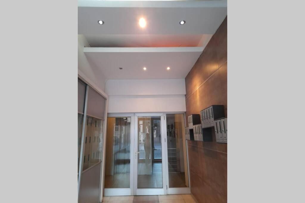 Centar One Apartmant Skopje Esterno foto